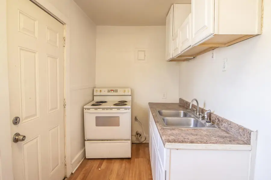 207 Temple Avenue, Lubbock, TX 79415 - #3