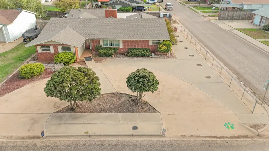 712 W 7th Street, Idalou, TX 79329 - #3