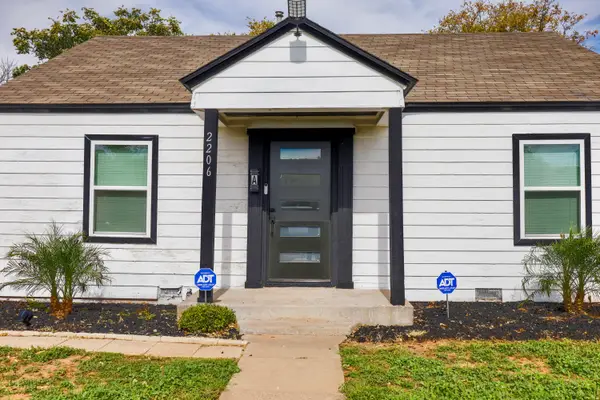 2206 28th Street, Lubbock, TX 79411