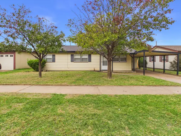 1202 Mocking Bird Lane, Littlefield, TX 79339