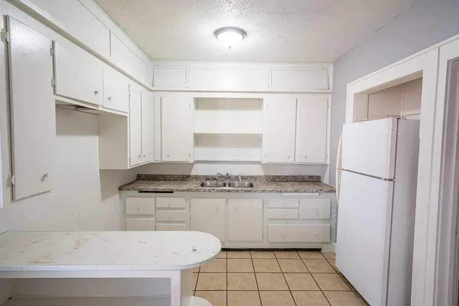 2119 15th Street, Lubbock, TX 79401 - #3