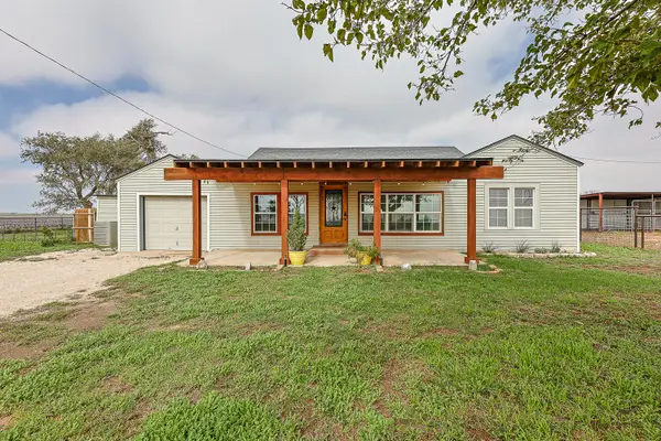 5206 County Road 6100, Lubbock, TX 79415