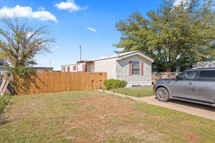 4804 Colgate Drive, Lubbock, TX 79416 - #2