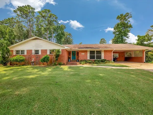 3611 Raguet Street, Nacogdoches, TX 75965