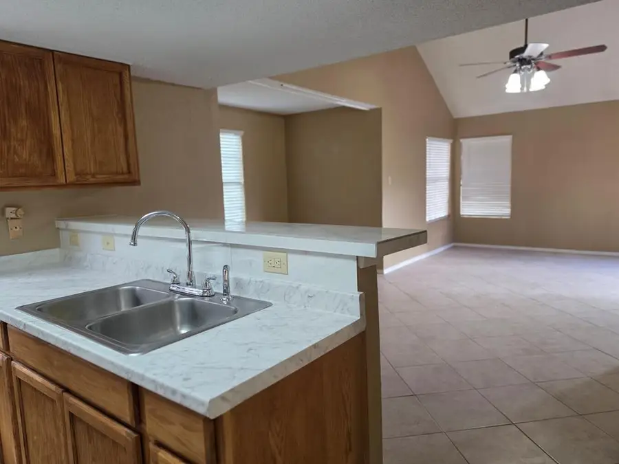 3211 Pearl, Nacogdoches, TX 75965 - #3