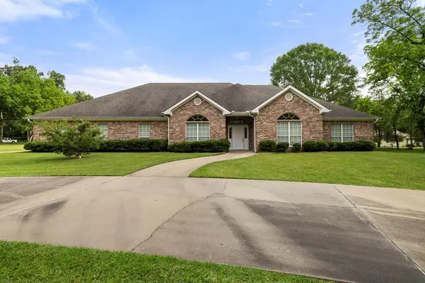 632 W Main Street, GARRISON, TX 75946