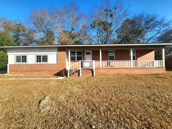 1002 Mockingbird Lane, Nacogdoches, TX 75964