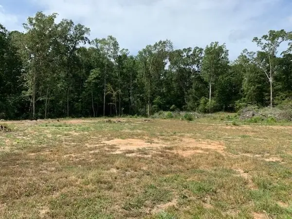 750 County Road 172, Jasper, TX 75951