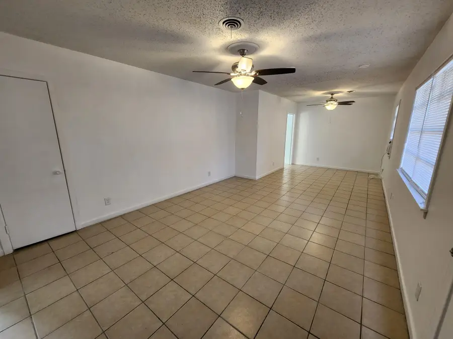 231 Sheila Street, Jasper, TX 75951 - #3
