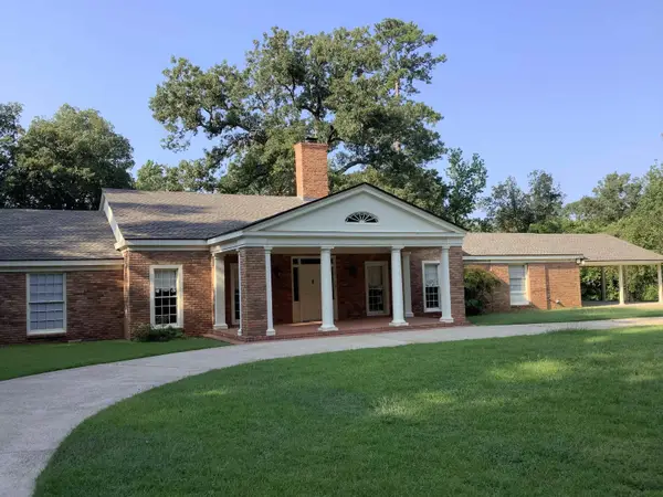 651 Morris, Jasper, TX 75951