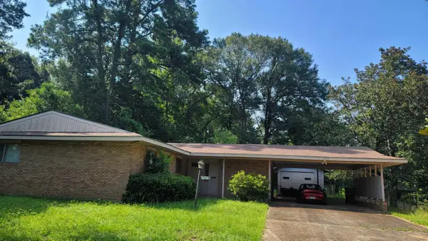207 Verna Street, Jasper, TX 75951