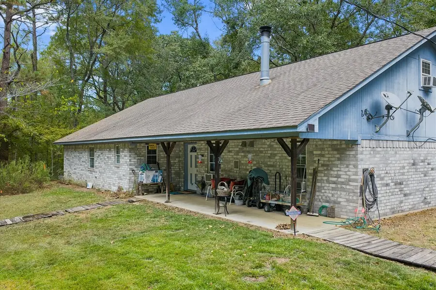 634 County Road 176, San Augustine, TX 75972 - #3