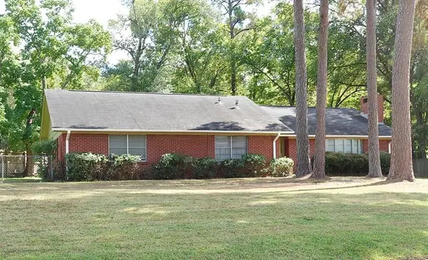 1103 Jefferson, Lufkin, TX 75904