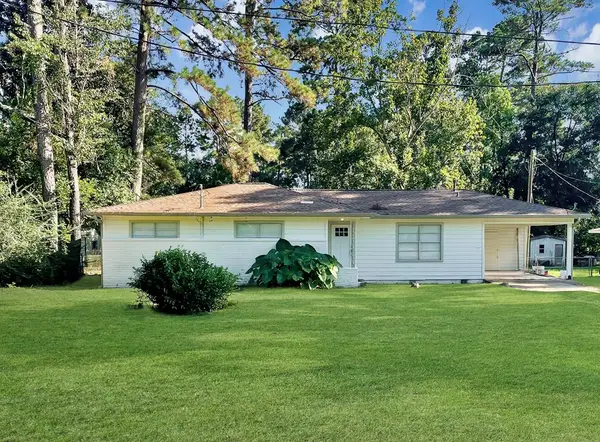 710 Burnaman Street, Newton, TX 75966