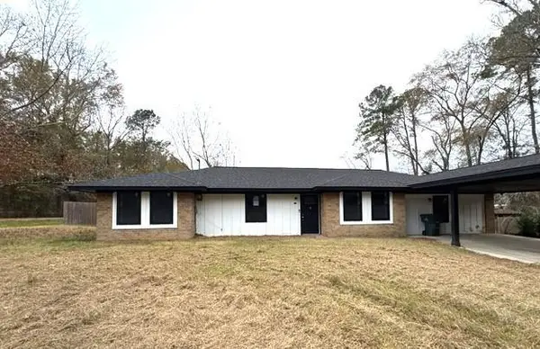 208 Perry Drive, Nacogdoches, TX 75964