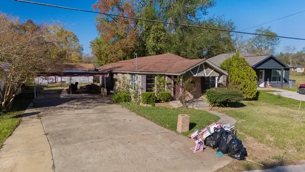 714 North Avenue, Lufkin, TX 75901