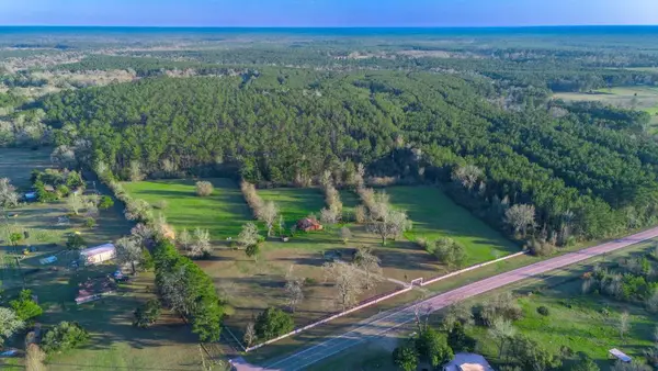 400 County Road 337, Jasper, TX 75951