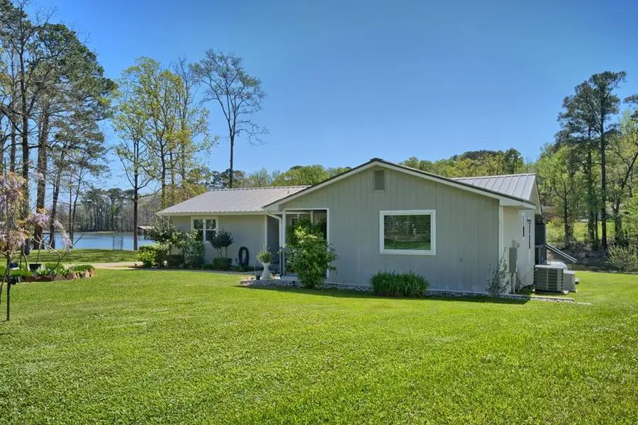1776 Lakeshore Drive, Hemphill, TX 75948 - #3