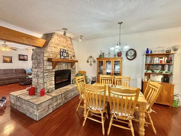 271 Stonewall Drive, Hemphill, TX 75948