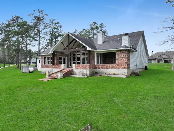 590 Victoria Drive, Brookeland, TX 75931