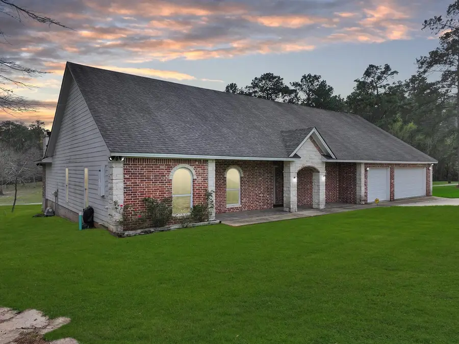 590 Victoria Drive, Brookeland, TX 75931 - #2