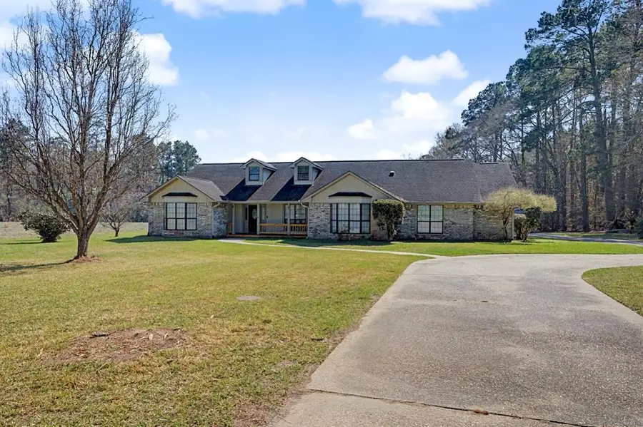 1601 E Gibson Street, Jasper, TX 75951 - #2
