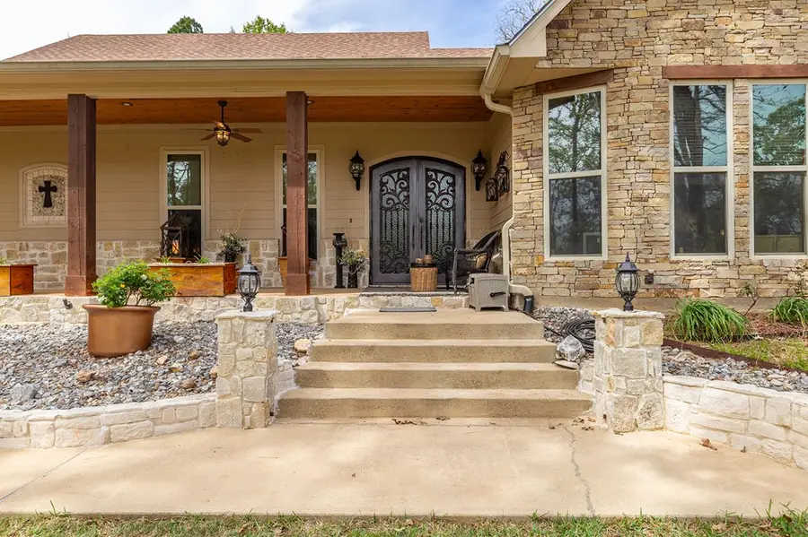153 Autumn Lake Drive, Lufkin, TX 75904 - #2