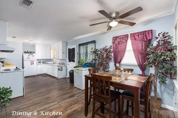 718 Moore Ave, Lufkin, TX 75904