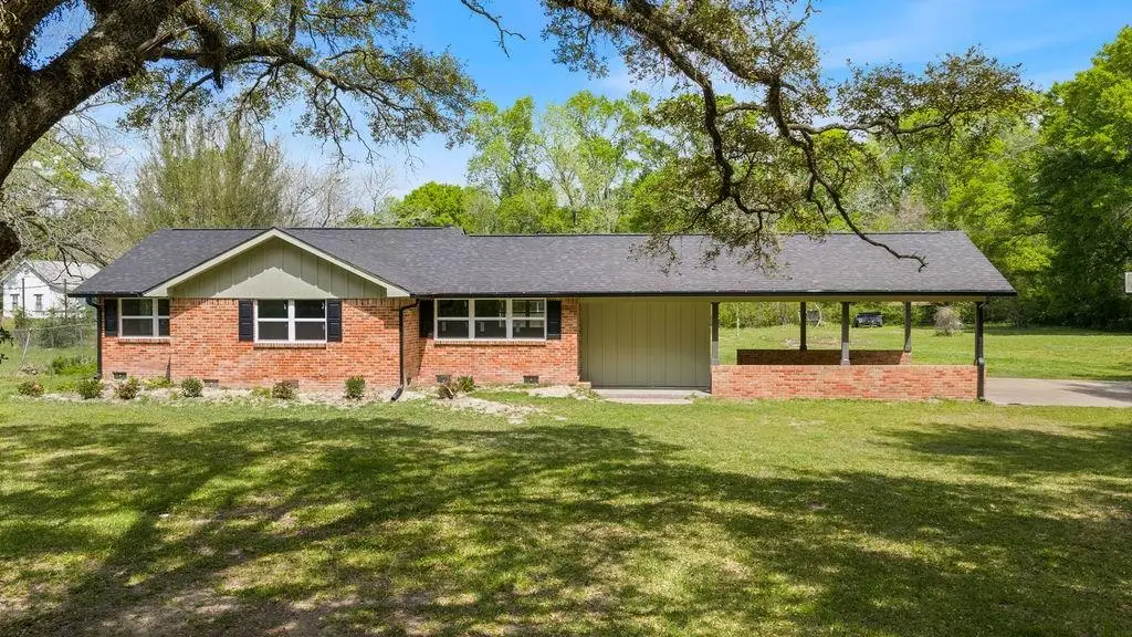 412 West Walnut Street, Huntington, TX 75949 - #1