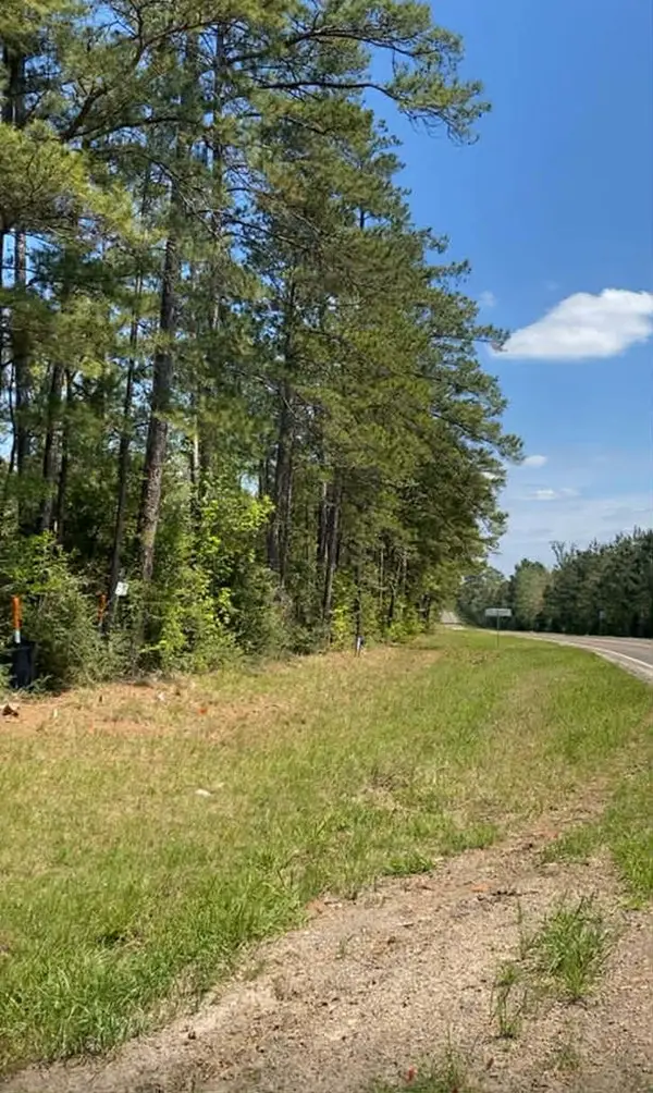 39-D Hwy 83, Broaddus, TX 75929