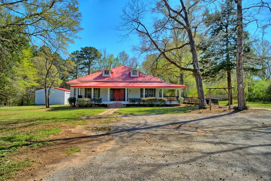 805 Worth Street, Hemphill, TX 75948 - #2