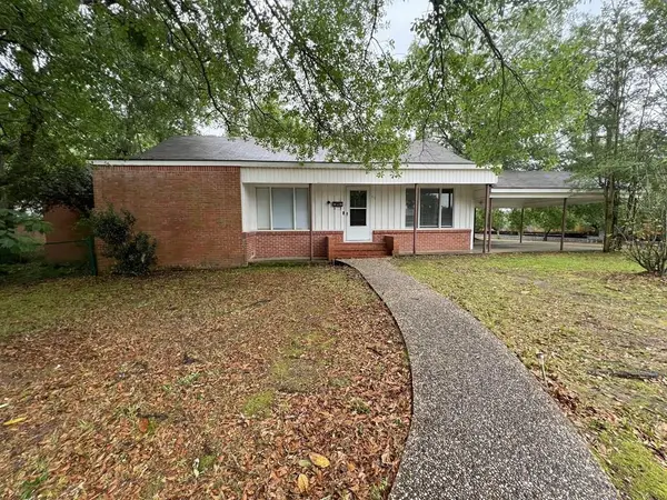611 Park Lane, Lufkin, TX 75904
