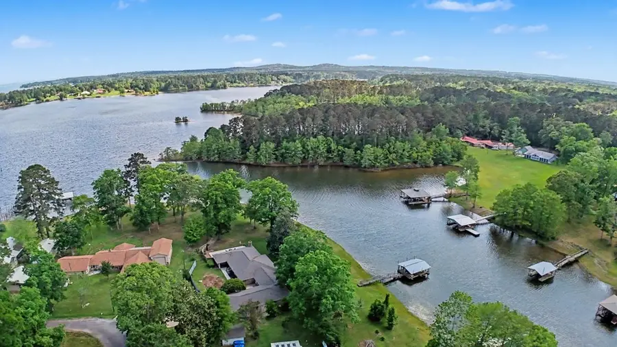 212 Oakleaf Circle, Hemphill, TX 75948 - #2