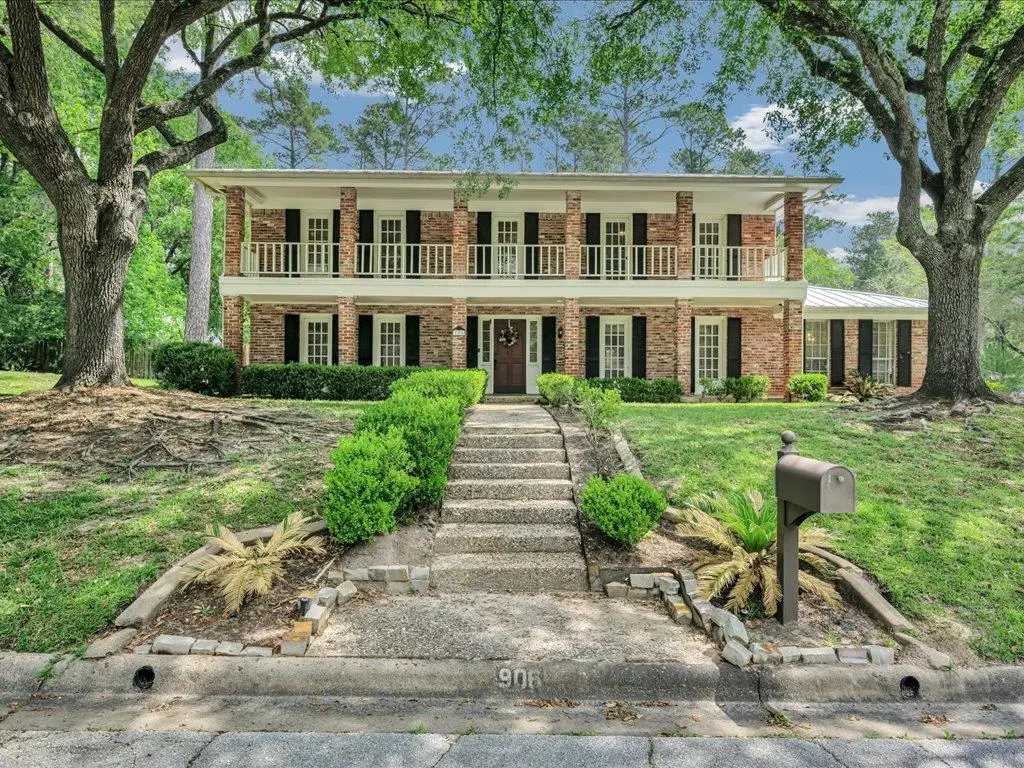 906 Woodland, Lufkin, TX 75904 - #1
