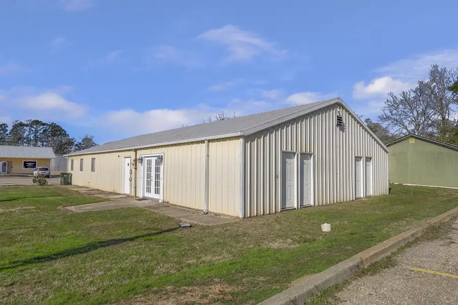 211 Glover Street, Newton, TX 75966 - #2