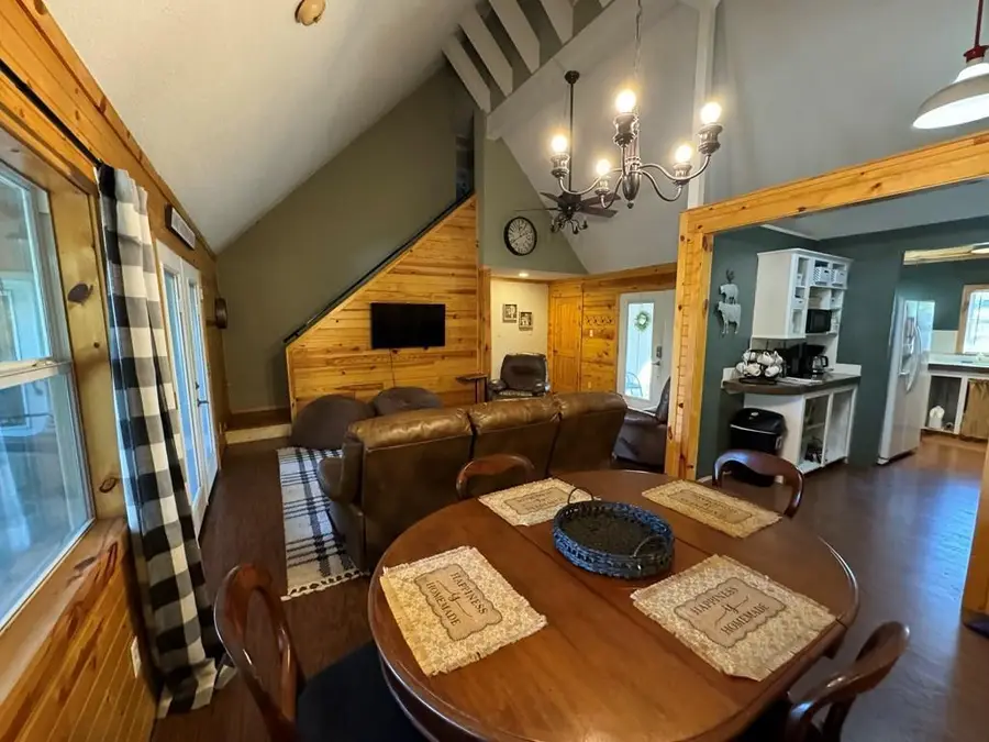 164 Pine Hollow Cove, Brookeland, TX 75931 - #2