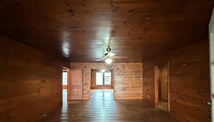 2021 Center Road, Nacogdoches, TX 75961 - #2