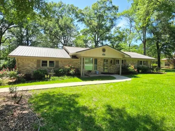 236 County Road 1040, Center, TX 75936