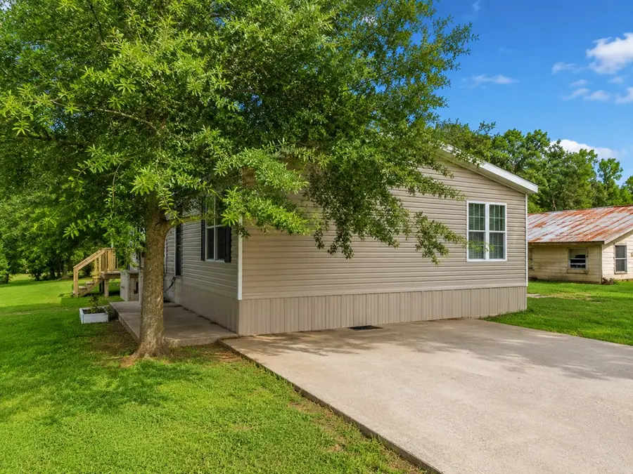 669 & 685 W Fm 1004, Kirbyville, TX 75956 - #3