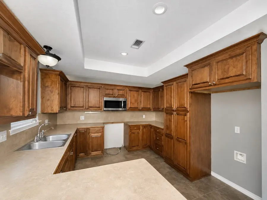 205 County Road 733, Buna, TX 77612 - #2