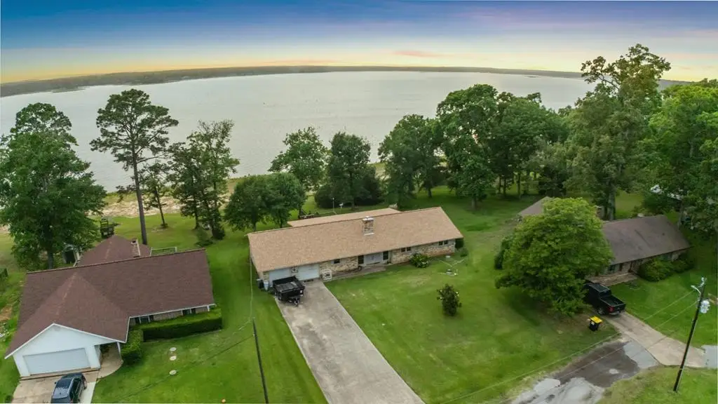 501 County Road 5597, Etoile, TX 75944 - #1