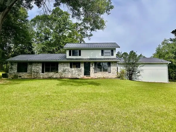 228 Ellington, Center, TX 75935