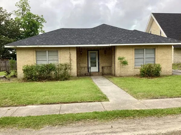 103 W Main Street, Kirbyville, TX 75956