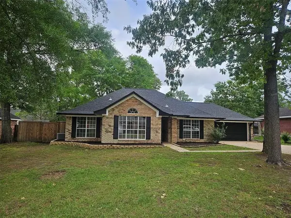 1002 Lindsey Lane, Lufkin, TX 75901