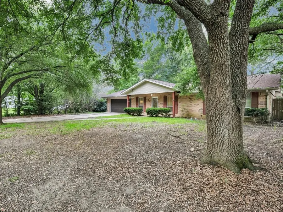 730 Allendale Dr, Lufkin, TX 75904 - #2