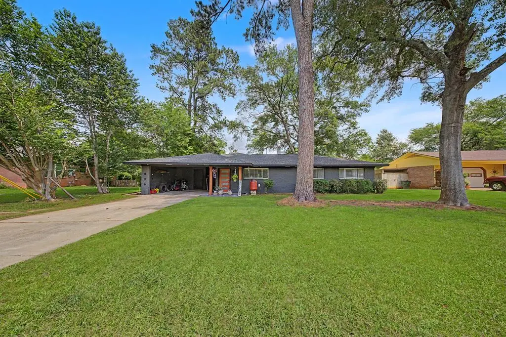 912 Millard Drive, Nacogdoches, TX 75965 - #1