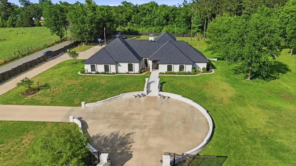 103 Holly, Timpson, TX 75975 - #1