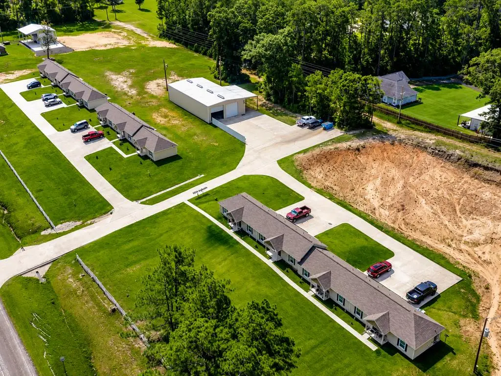 3205 Sam Rayburn Pkwy, Brookeland, TX 75931 - #1