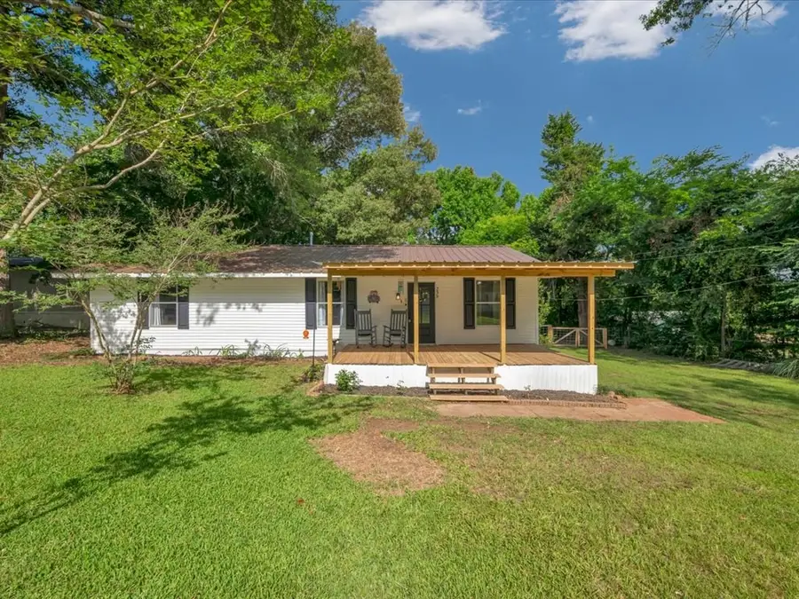 259 S 5th Street, Cushing, TX 75760 - #3
