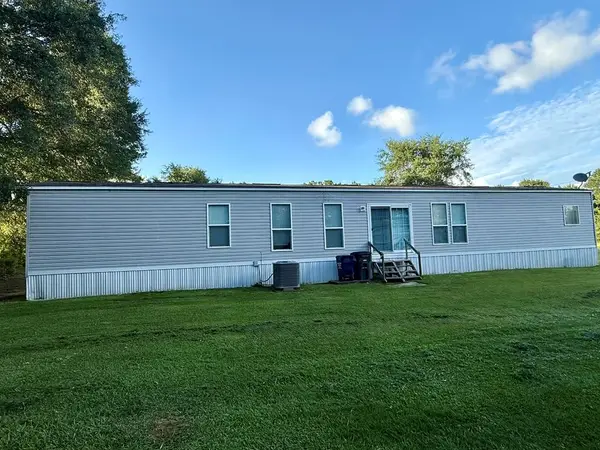 172 Cr 738, Buna, TX 77612